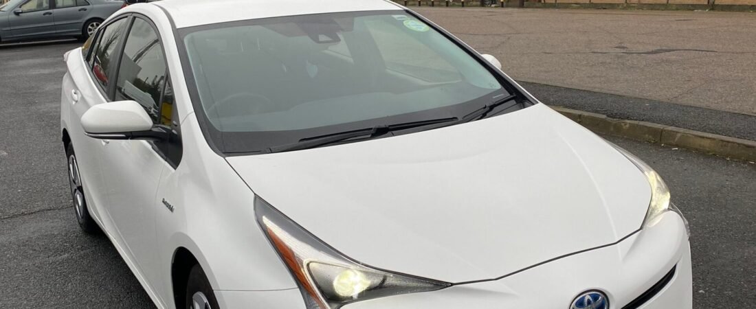 Toyota Prius 1.8 VVT-h Active CVT (s/s) 5dr 2018 (68)