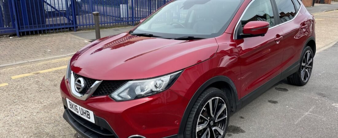 Nissan Qashqai Tekna (2016) 1.2 DIG-T Tekna SUV 5dr Petrol XTRON 2WD Euro 6 (s/s) (115 ps)